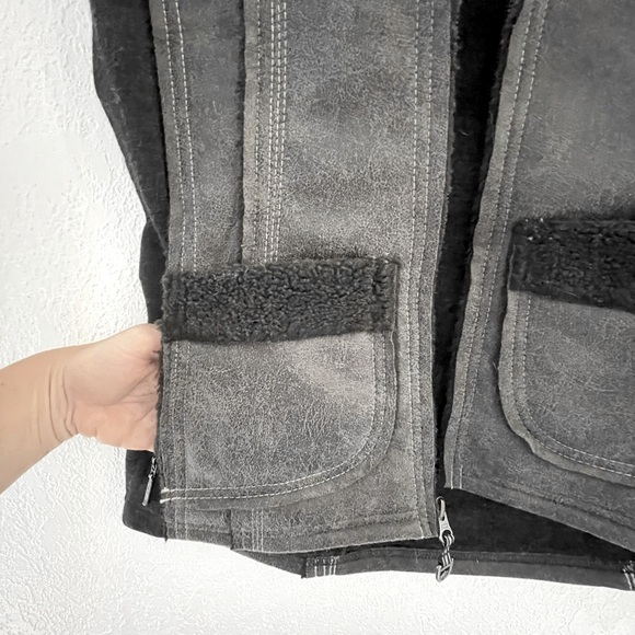 Kühl // Sherpa Vest in Black - Picture 6 of 8